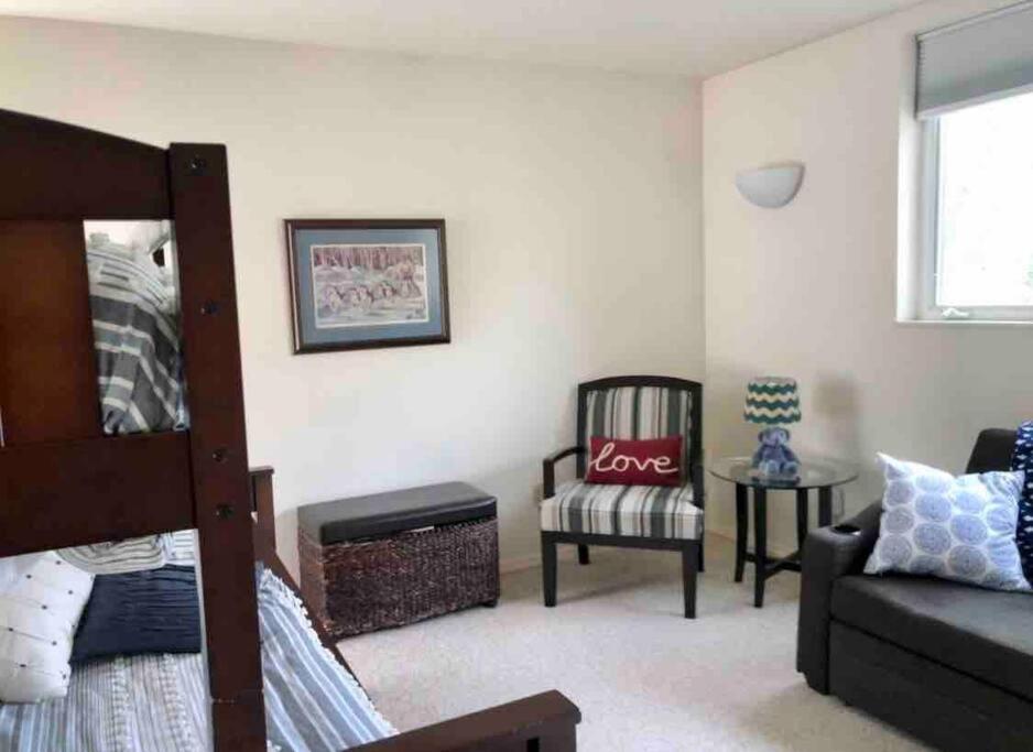Coastal Place - Best Location In Downtown! Anchorage Exterior foto