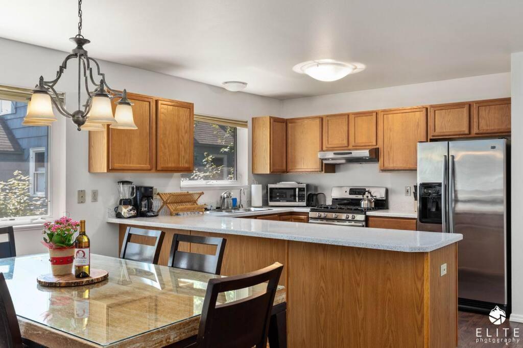 Coastal Place - Best Location In Downtown! Anchorage Exterior foto