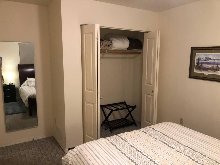 Coastal Place - Best Location In Downtown! Anchorage Exterior foto